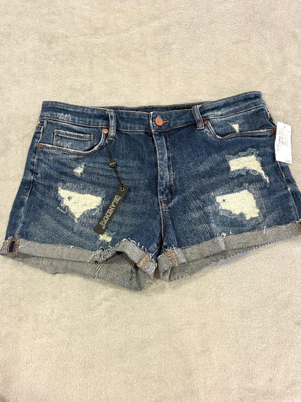 NEW BLANK NYC Denim Jean Shorts Size 31